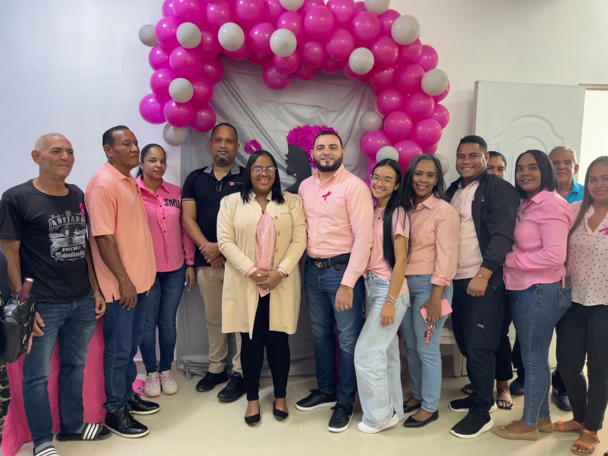 Hoy tuvimos una charla a cargo de la doc Duran sobre la prevención del cáncer de mama